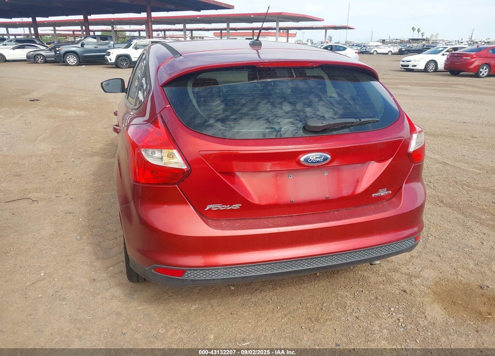 2014 FORD FOCUS SE VIN: 1FADP3K29EL139021