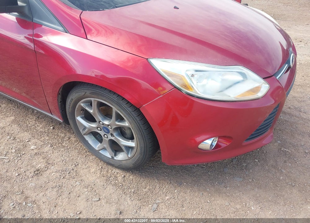 2014 FORD FOCUS SE VIN: 1FADP3K29EL139021