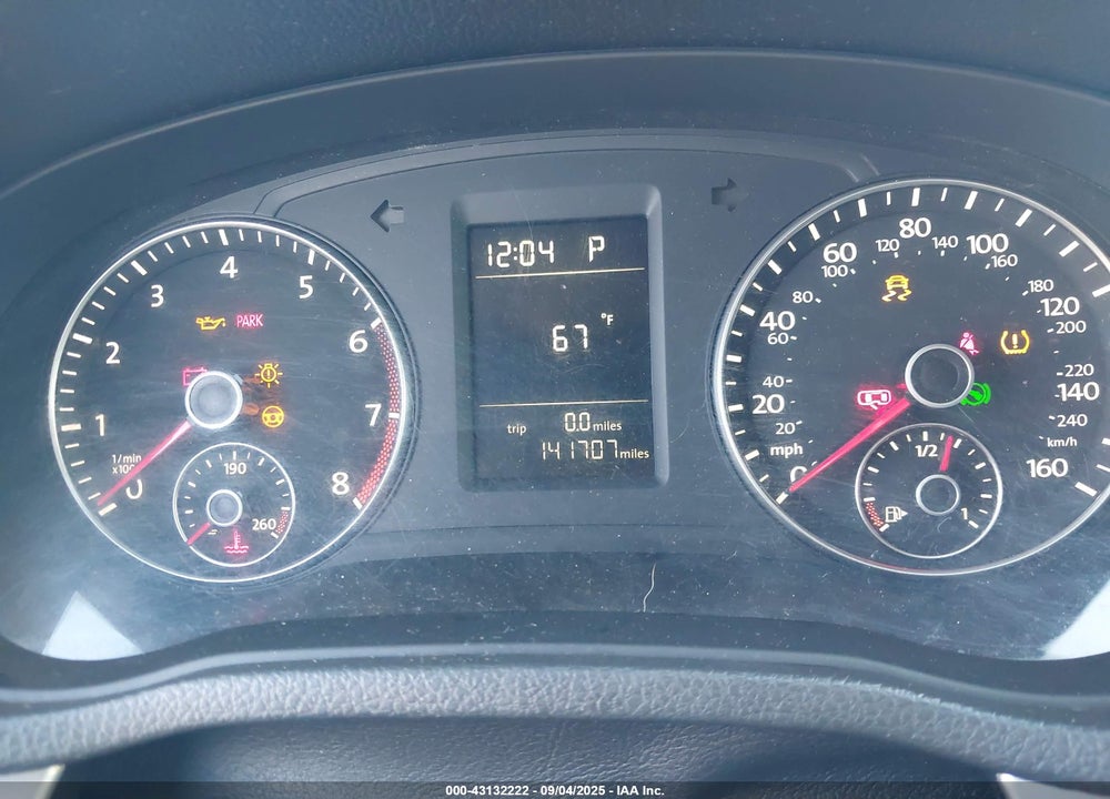 2015 VOLKSWAGEN PASSAT VIN: 1VWAT7A31FC114512