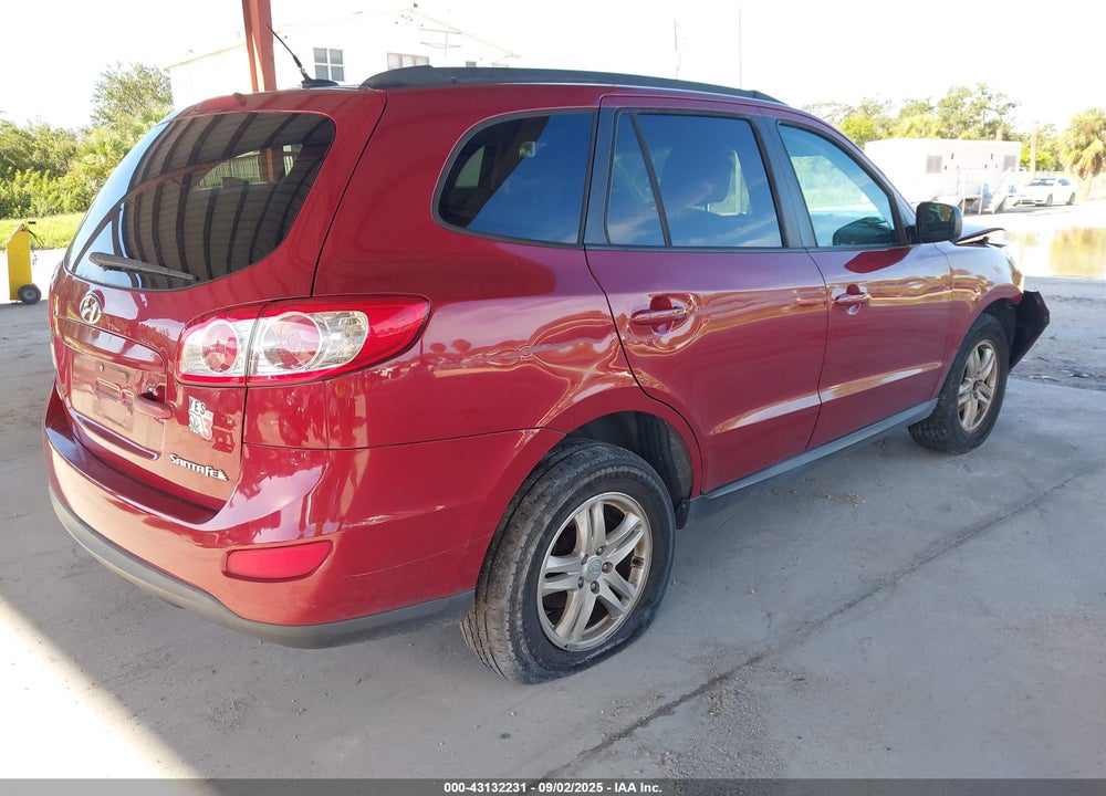 2011 HYUNDAI SANTA FE VIN: 5XYZGDAG7BG019034