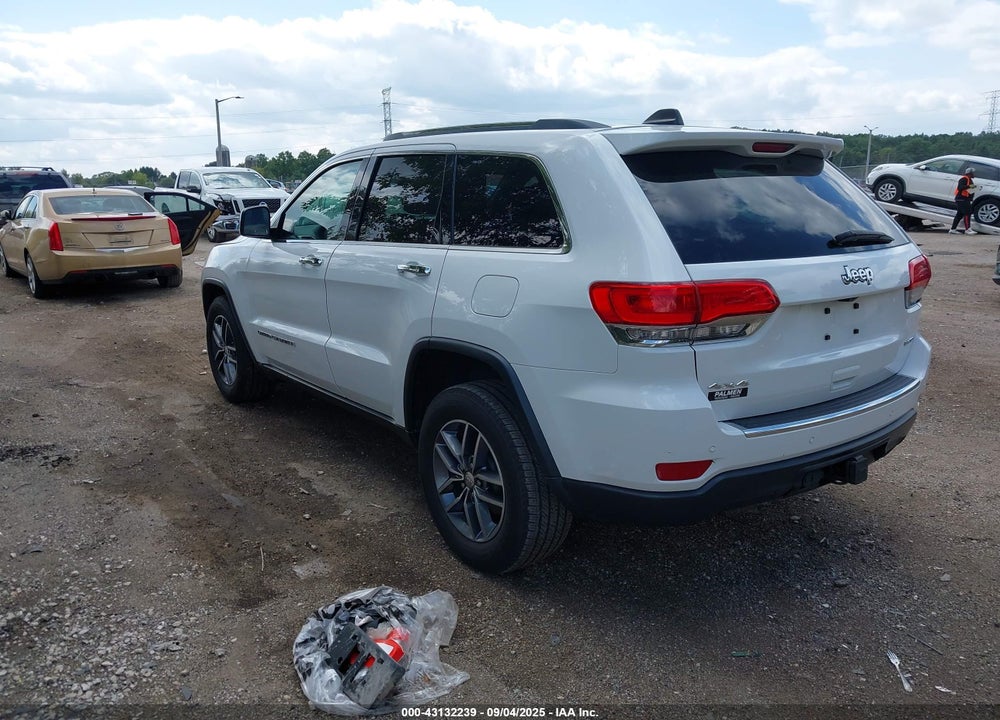 2017 JEEP GRAND CHEROKEE VIN: 1C4RJFBG5HC605496