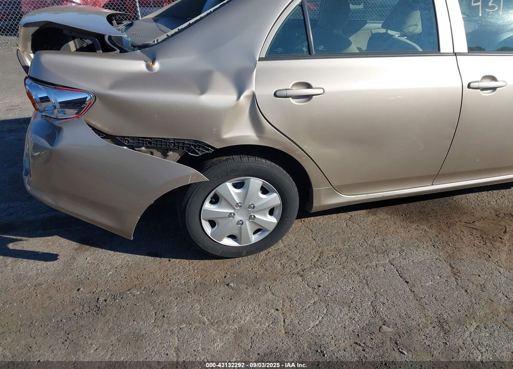 2010 TOYOTA COROLLA LE VIN: 1NXBU4EE9AZ341220
