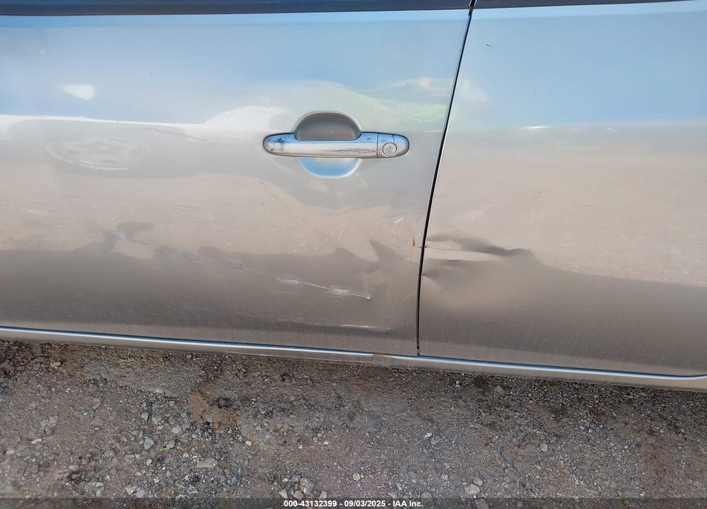 2010 HYUNDAI ELANTRA VIN: KMHDU4AD2AU072189