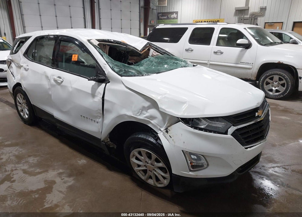 2018 CHEVROLET EQUINOX LS VIN: 2GNAXREV3J6311494