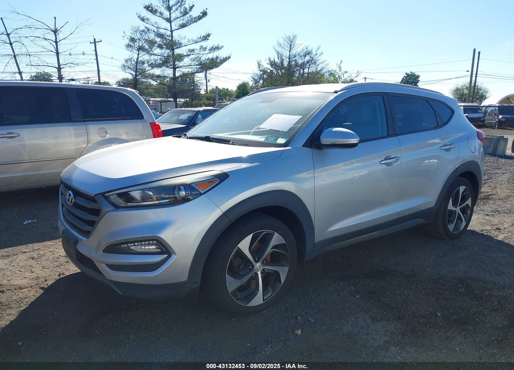 2016 HYUNDAI TUCSON SPORT VIN: KM8J3CA22GU240405