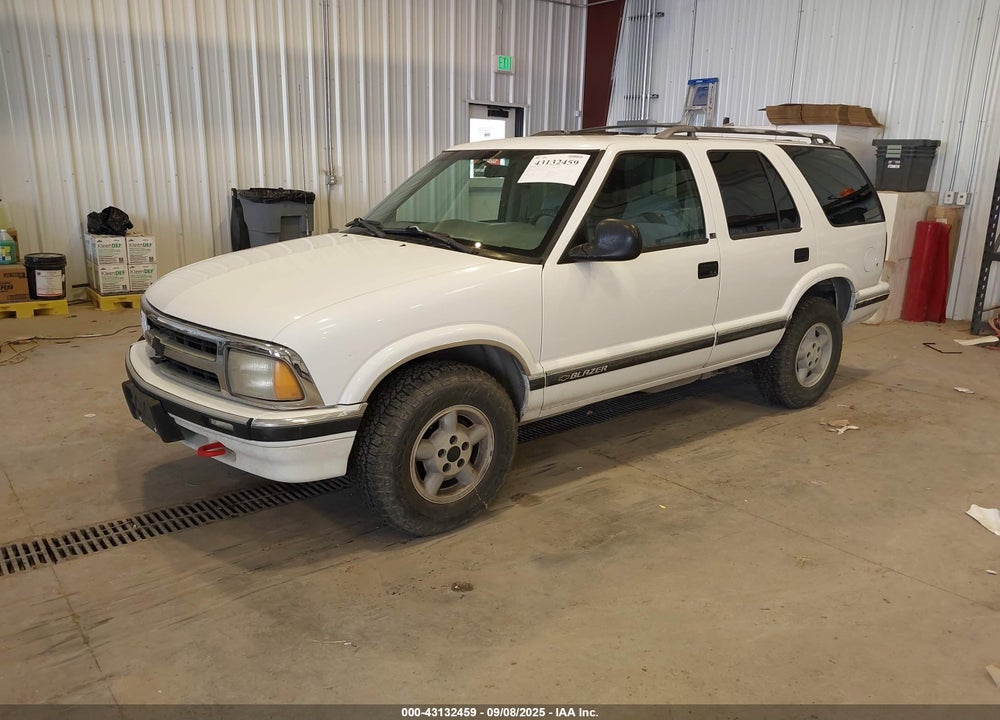 1997 CHEVROLET BLAZER LS VIN: 1GNDT13W6V2114263