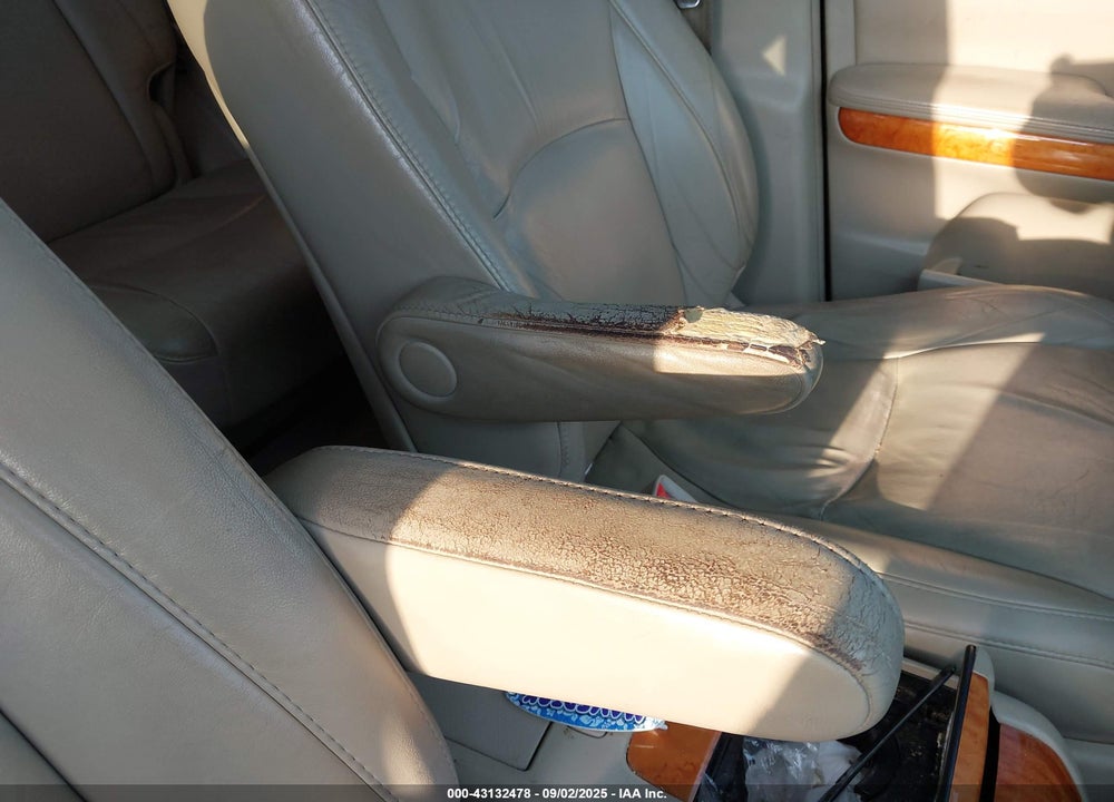 2008 LEXUS RX 350 VIN: 2T2GK31U78C049558