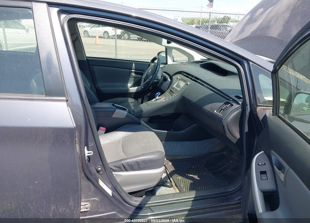2012 TOYOTA PRIUS FOUR VIN: JTDKN3DUXC5416315