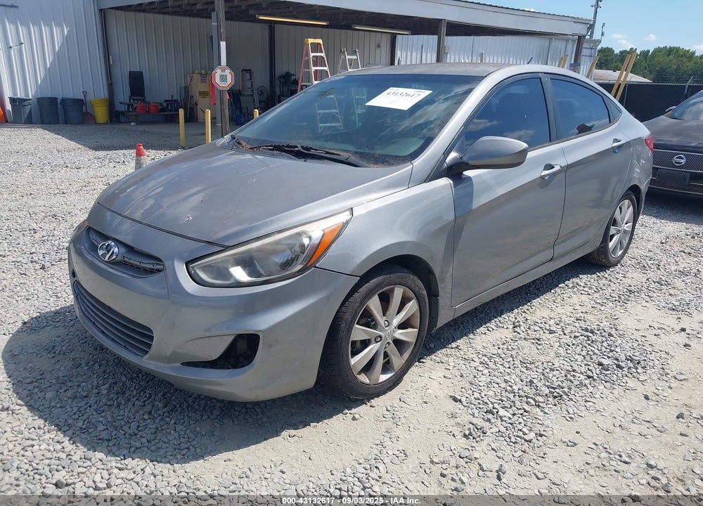 2015 HYUNDAI ACCENT VIN: KMHCT4AE2FU905813