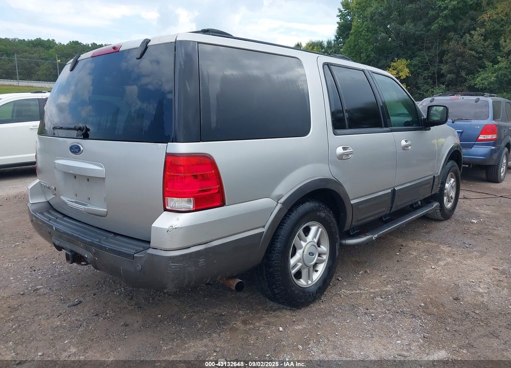 2004 FORD EXPEDITION XLT VIN: 1FMPU15L34LB44394