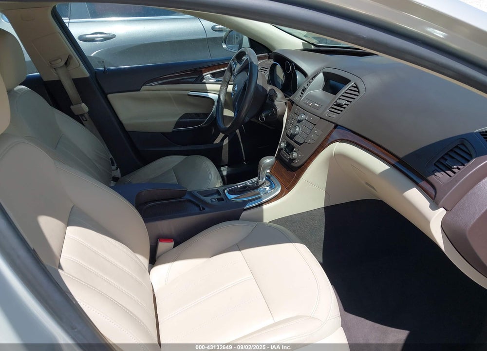 2011 BUICK REGAL VIN: W04GZ5GV6B1092211