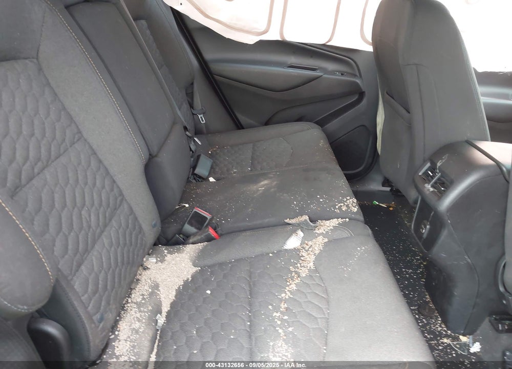 2019 CHEVROLET EQUINOX VIN: 2GNAXUEV3K6205521