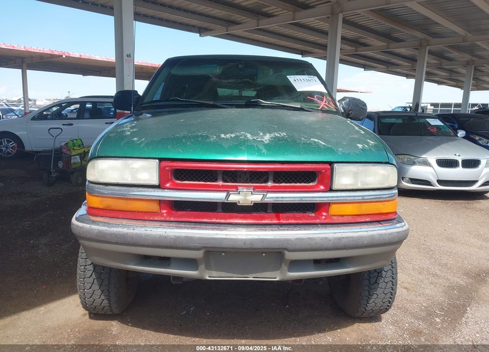 1999 CHEVROLET BLAZER LS VIN: 1GNDT13W5X2165322