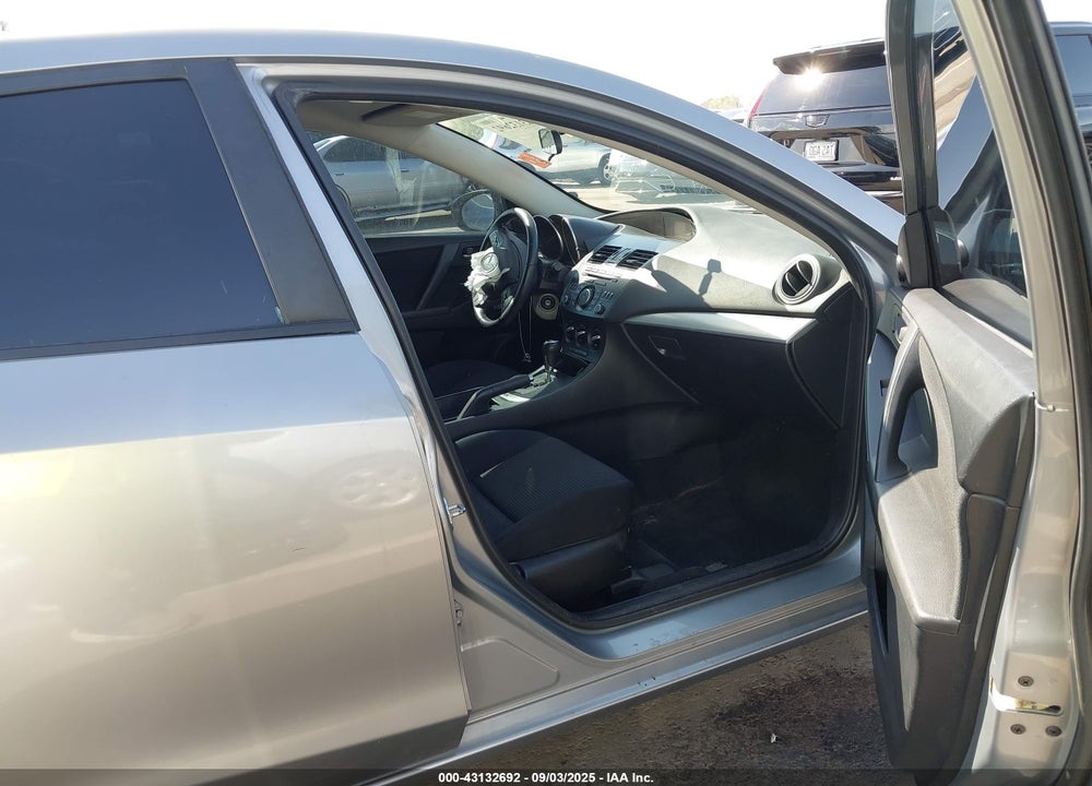 2012 MAZDA 3 VIN: JM1BL1V79C1558083