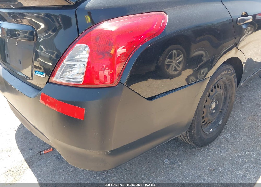2015 NISSAN VERSA VIN: 3N1CN7AP4FL814945