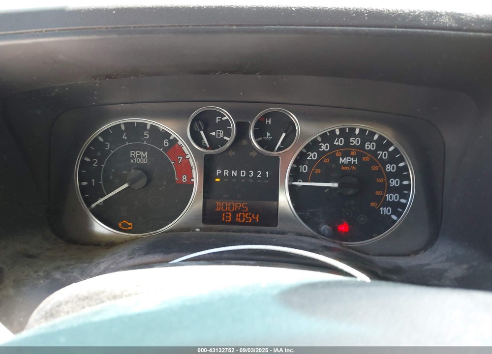 2009 HUMMER H3 VIN: 5GNEN13E498142256