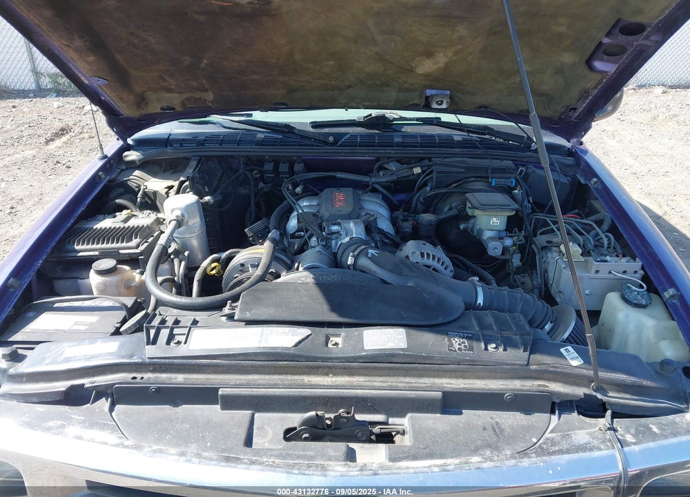 1995 CHEVROLET BLAZER VIN: 1GNCT18W8S2184847