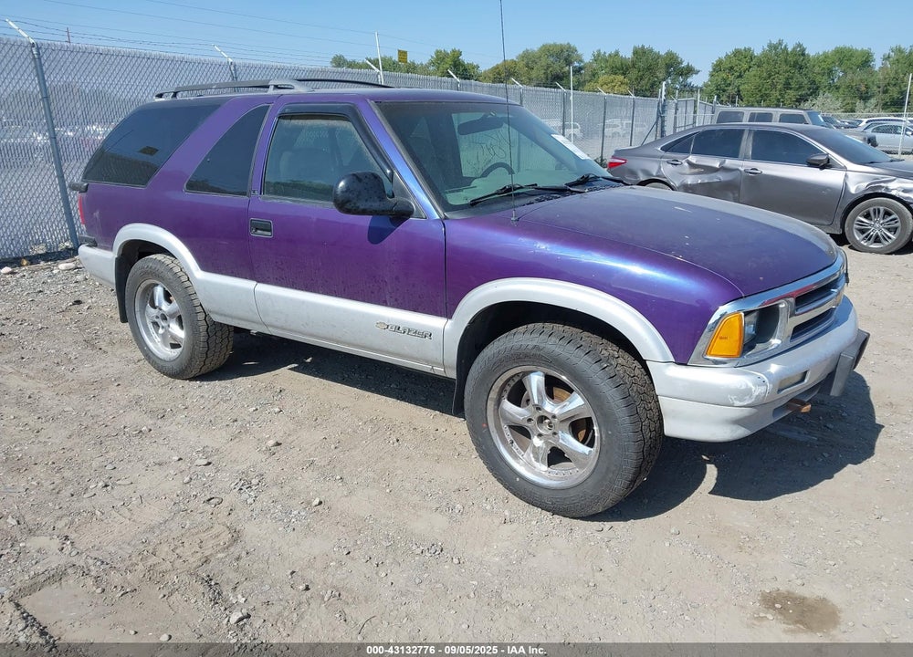 1995 CHEVROLET BLAZER VIN: 1GNCT18W8S2184847