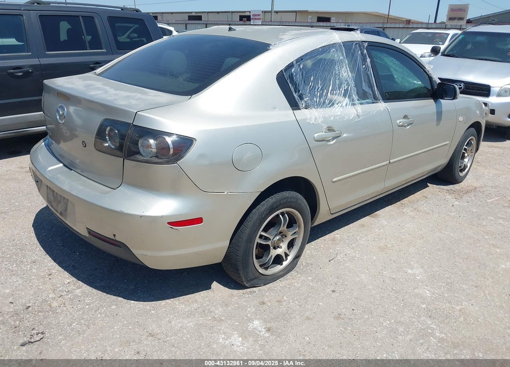 2007 MAZDA 3 I SPORT VIN: JM1BK12F071764008