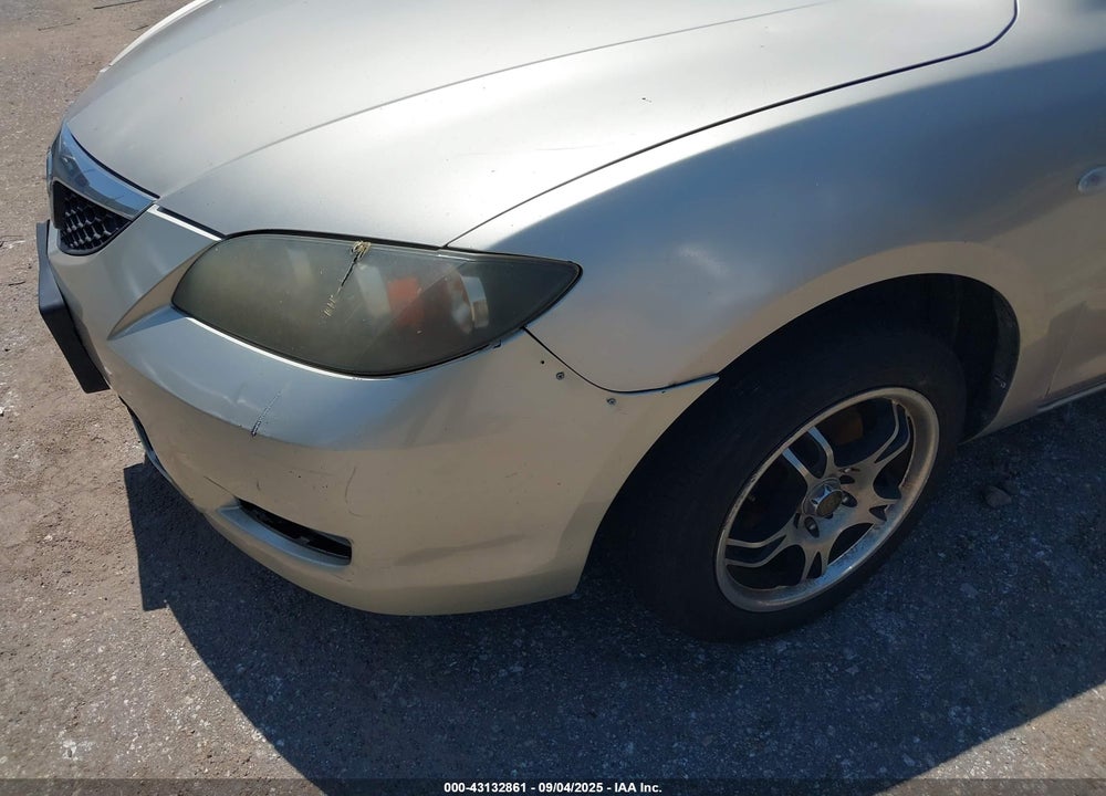 2007 MAZDA 3 I SPORT VIN: JM1BK12F071764008