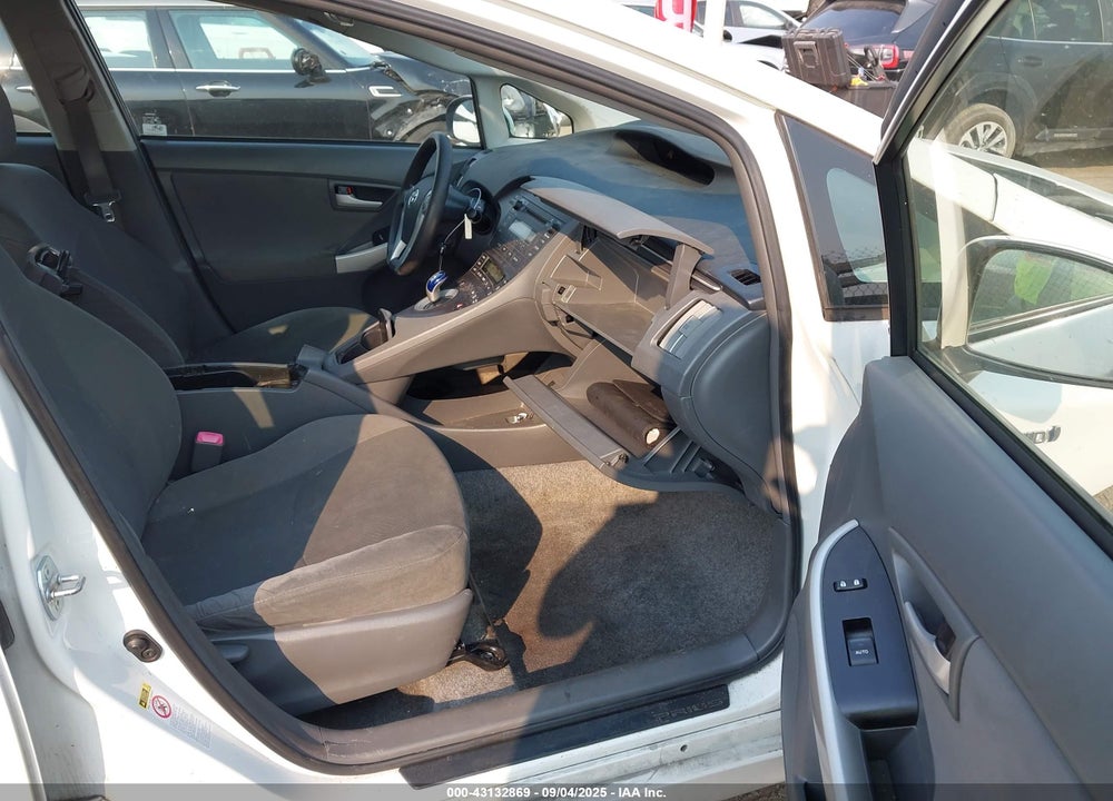 2011 TOYOTA PRIUS VIN: JTDKN3DU9B1447304