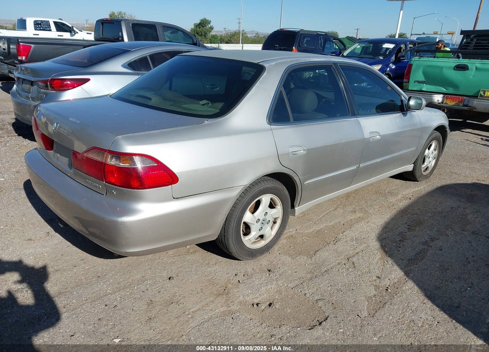 1999 HONDA ACCORD EX VIN: 1HGCG6677XA032966