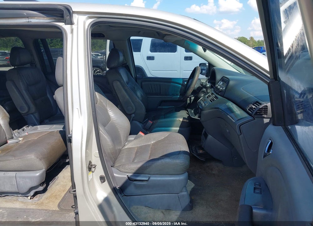 2005 HONDA ODYSSEY EX-L VIN: 5FNRL38785B053913