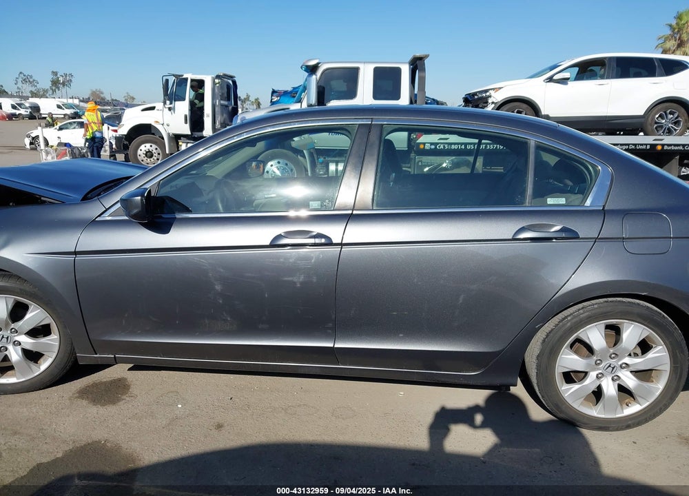 2008 HONDA ACCORD 2.4 EX VIN: JHMCP26718C069586