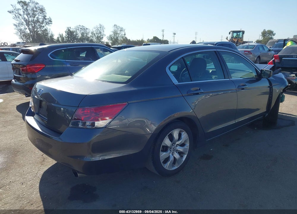 2008 HONDA ACCORD 2.4 EX VIN: JHMCP26718C069586