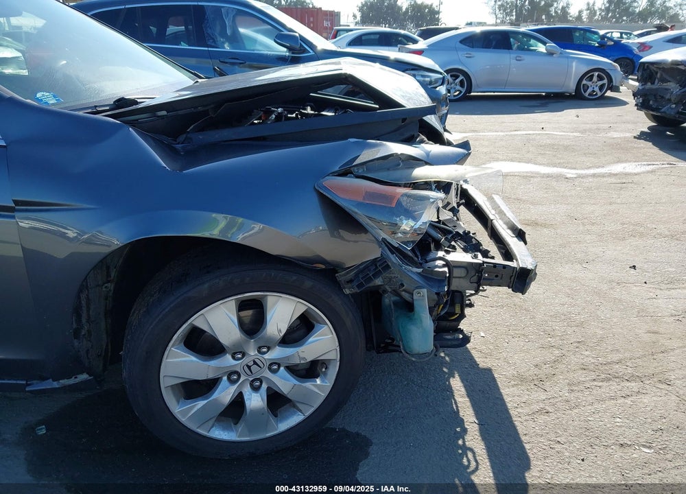 2008 HONDA ACCORD 2.4 EX VIN: JHMCP26718C069586
