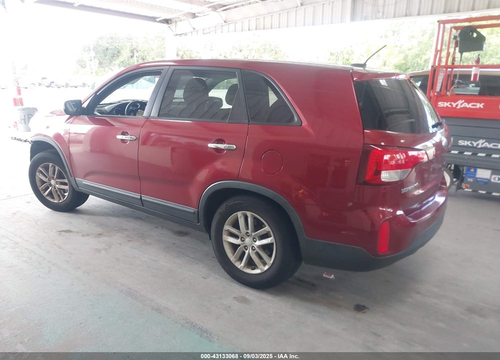 2014 KIA SORENTO VIN: 5XYKT3A63EG429879