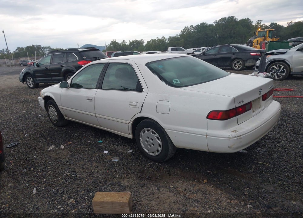 1998 TOYOTA CAMRY VIN: JT2BG22K6W0207914