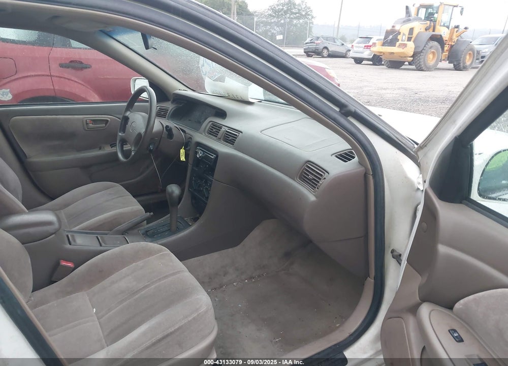 1998 TOYOTA CAMRY VIN: JT2BG22K6W0207914