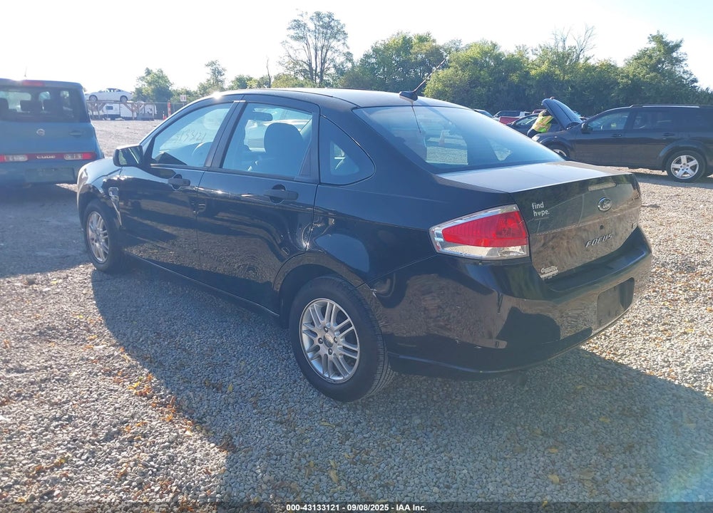 2008 FORD FOCUS SE VIN: 1FAHP35N58W170843