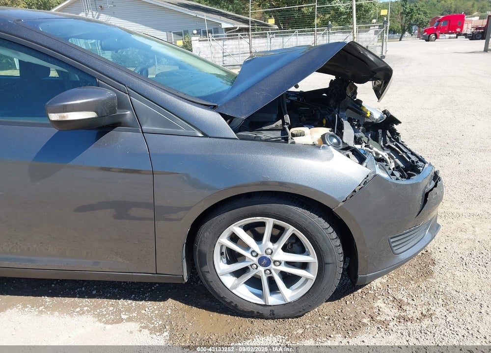2016 FORD FOCUS SE VIN: 1FADP3F28GL251287
