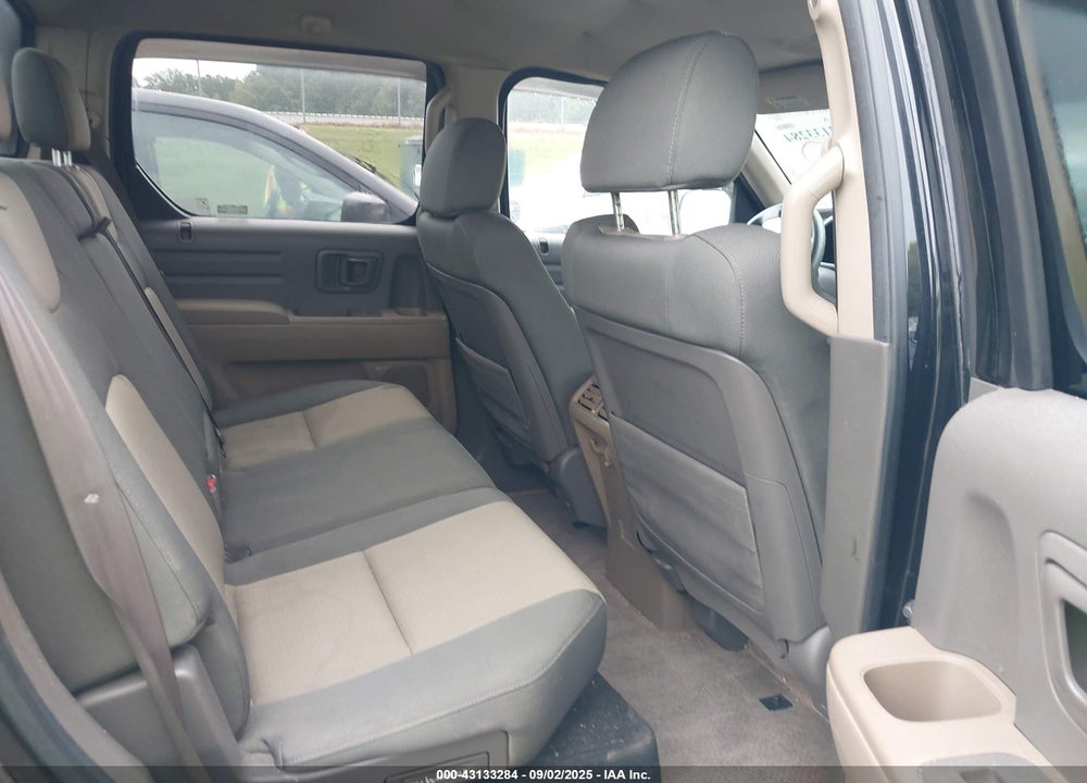 2006 HONDA RIDGELINE RT VIN: 2HJYK16206H538371