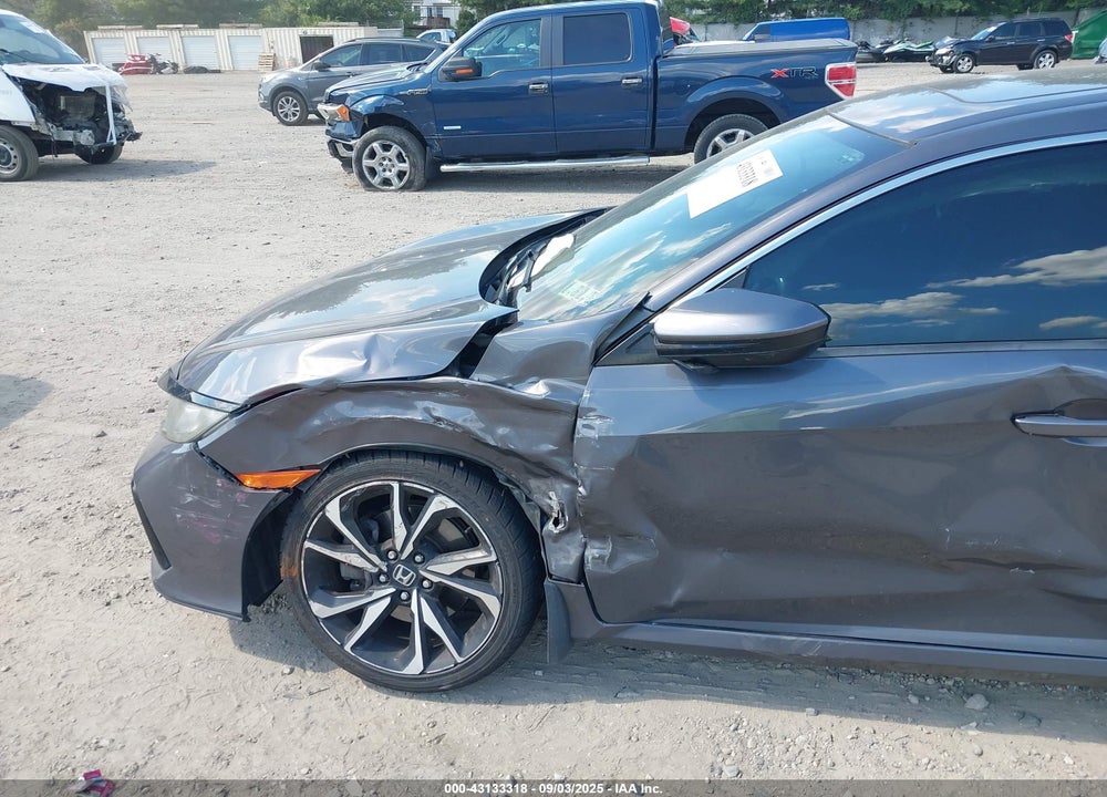 2017 HONDA CIVIC VIN: 2HGFC1E56HH703493