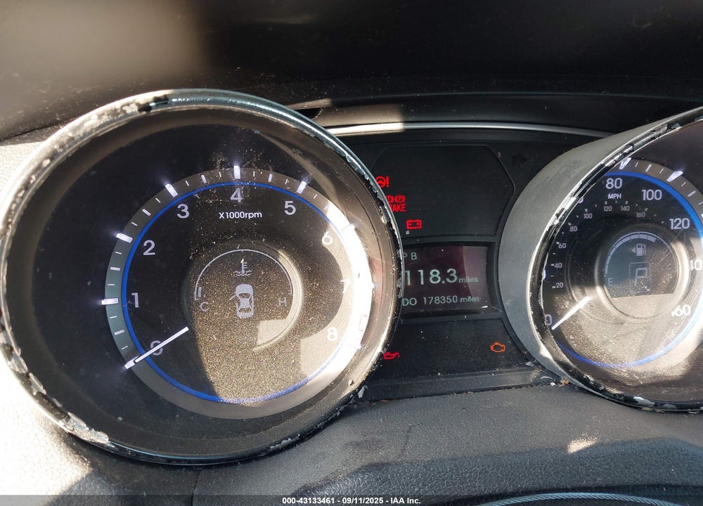 2014 HYUNDAI SONATA VIN: 5NPEB4AC5EH816471