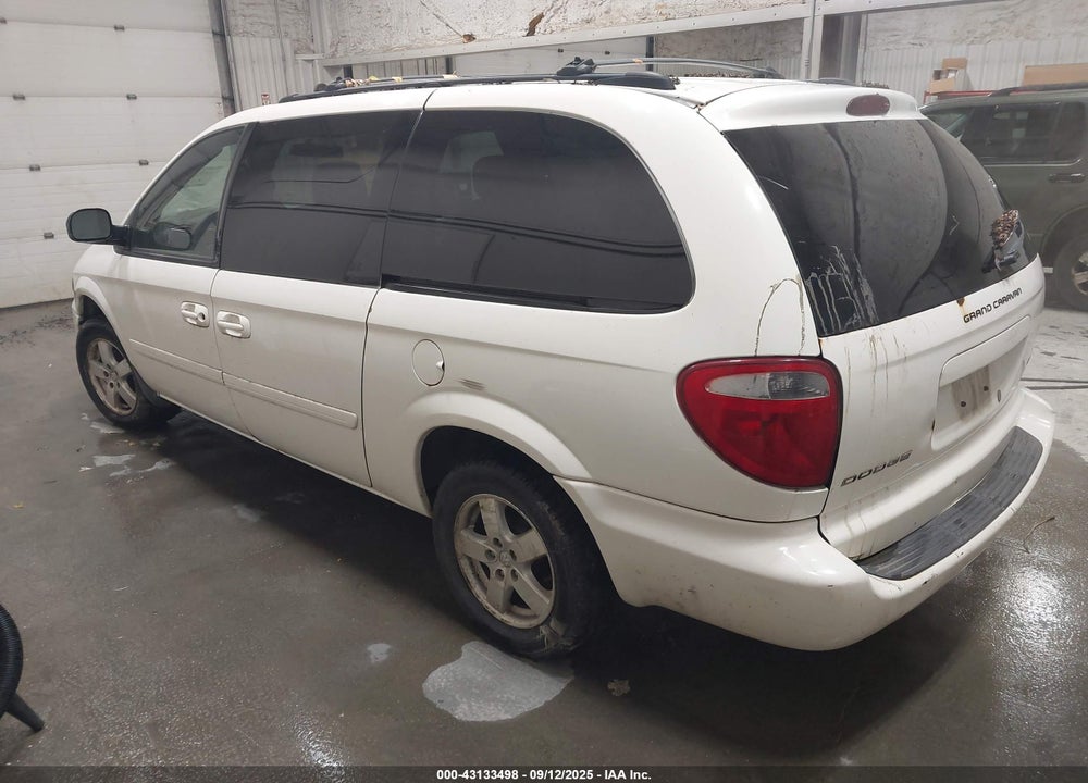 2006 DODGE GRAND CARAVAN SXT VIN: 2D4GP44L66R602361