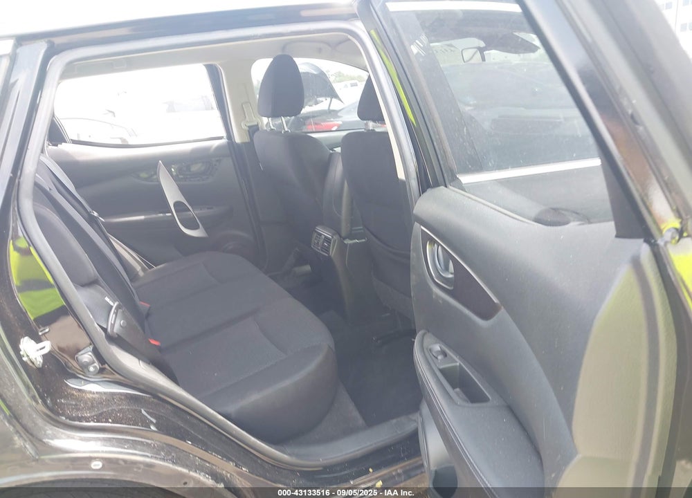 2020 NISSAN ROGUE SPORT VIN: JN1BJ1CV1LW270085