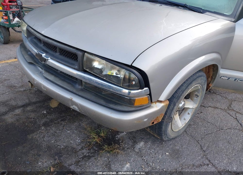 2003 CHEVROLET S-10 LS VIN: 1GCCS19X938149266