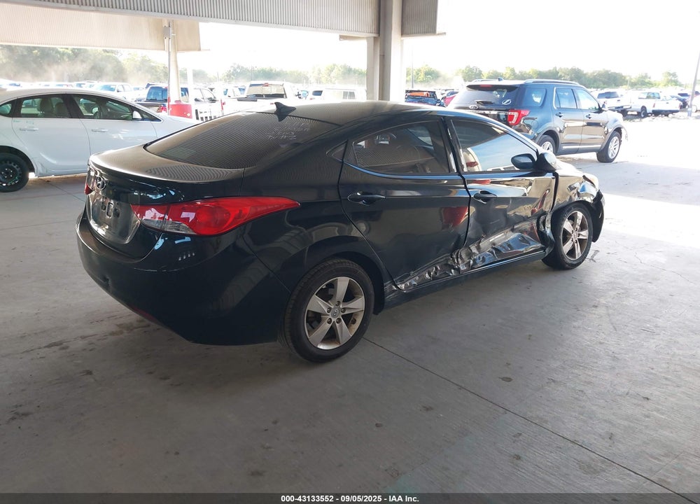 2013 HYUNDAI ELANTRA GLS VIN: 5NPDH4AE1DH258533