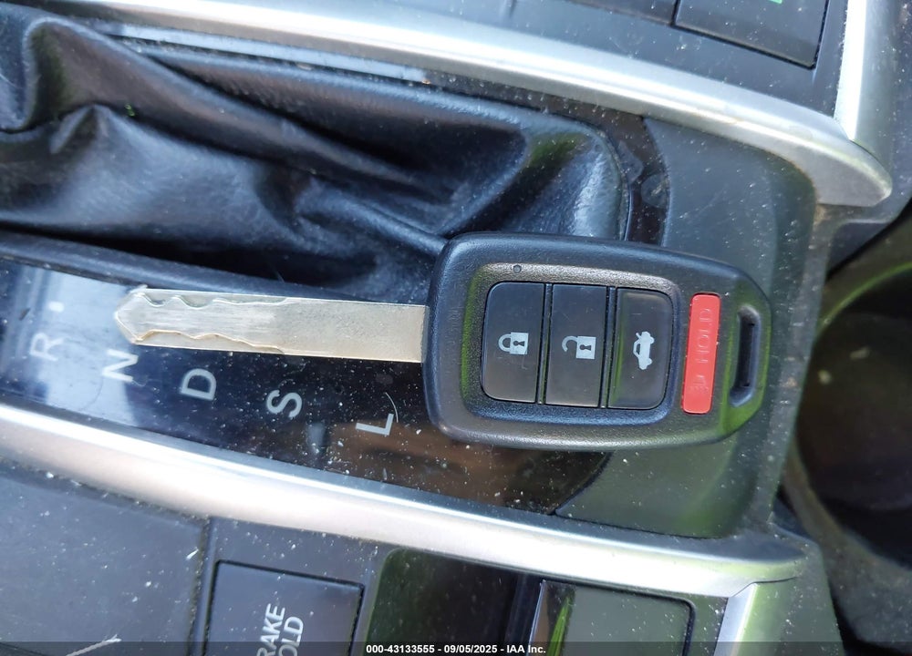 2016 HONDA CIVIC VIN: 19XFC2F51GE005628