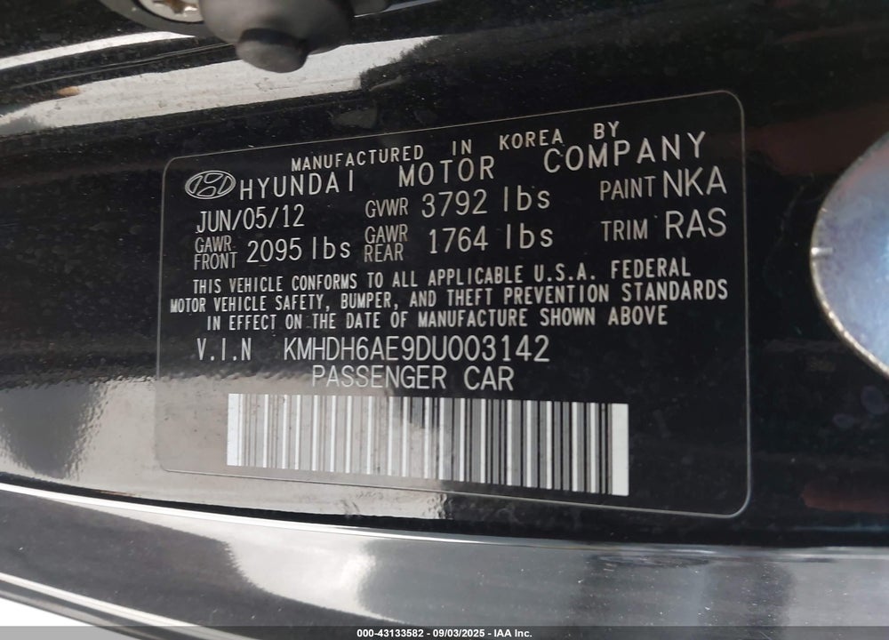 2013 HYUNDAI ELANTRA VIN: KMHDH6AE9DU003142