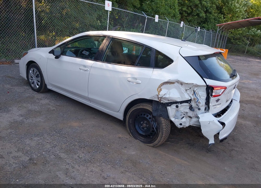 2018 SUBARU IMPREZA VIN: 4S3GTAA62J3737165