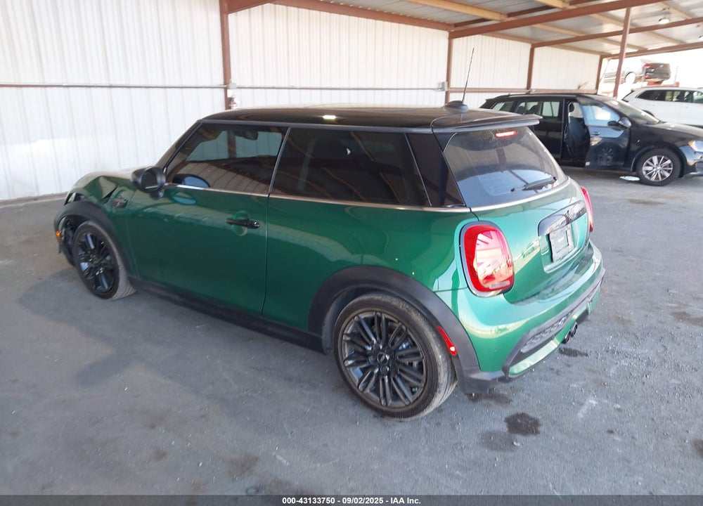 2023 MINI HARDTOP VIN: WMW53DH09P2T38422
