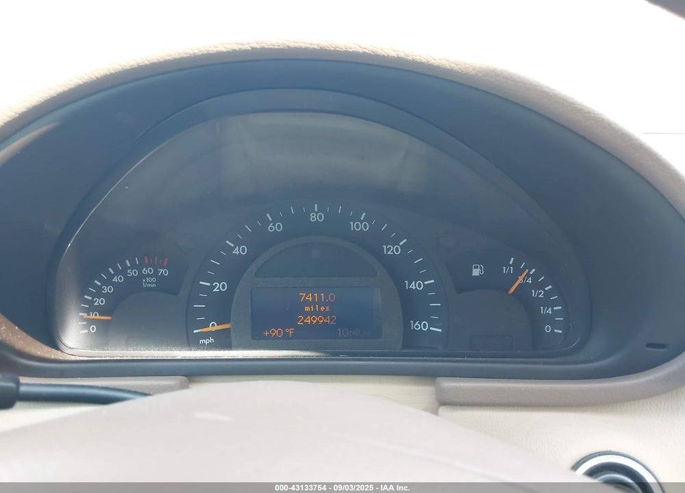 2002 MERCEDES-BENZ C 240 VIN: WDBRF61J52E008650