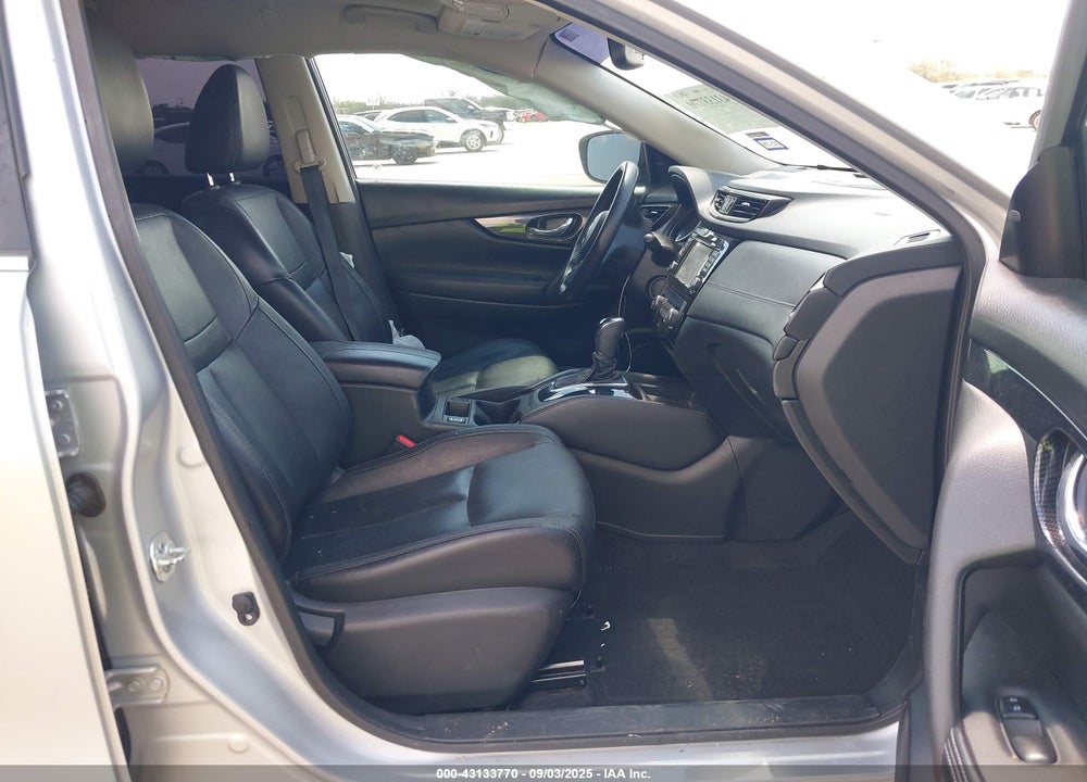 2017 NISSAN ROGUE VIN: JN8AT2MT2HW391354