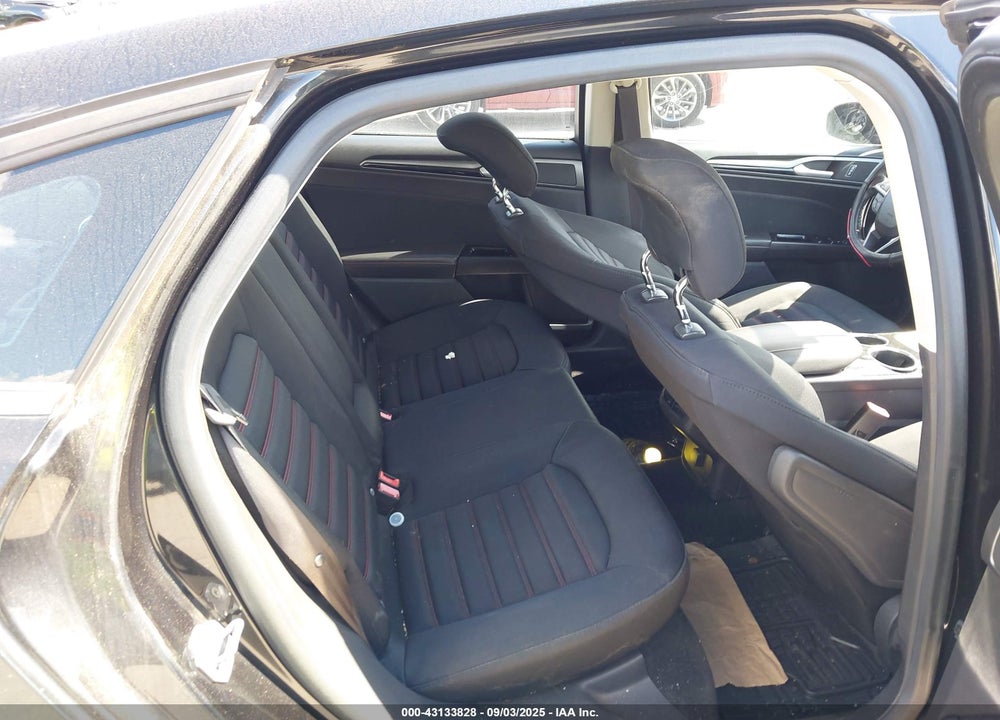 2013 FORD FUSION VIN: 3FA6P0HRXDR187963