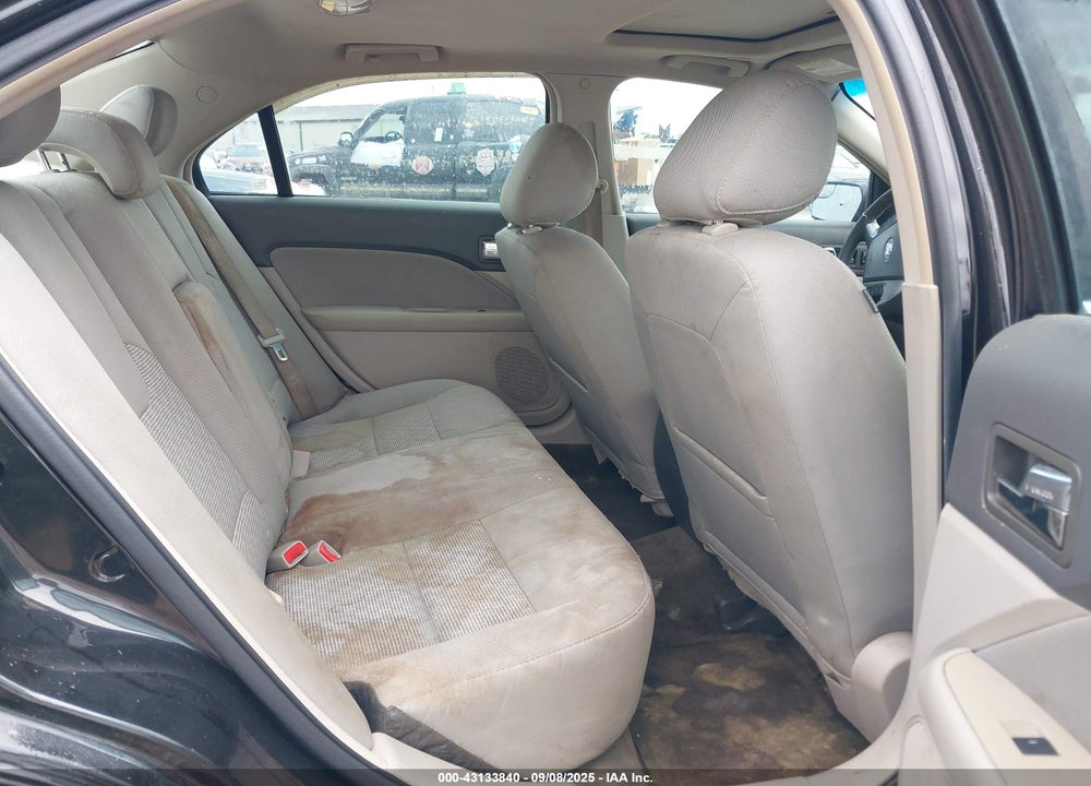 2011 FORD FUSION VIN: 3FAHP0HA0BR217505